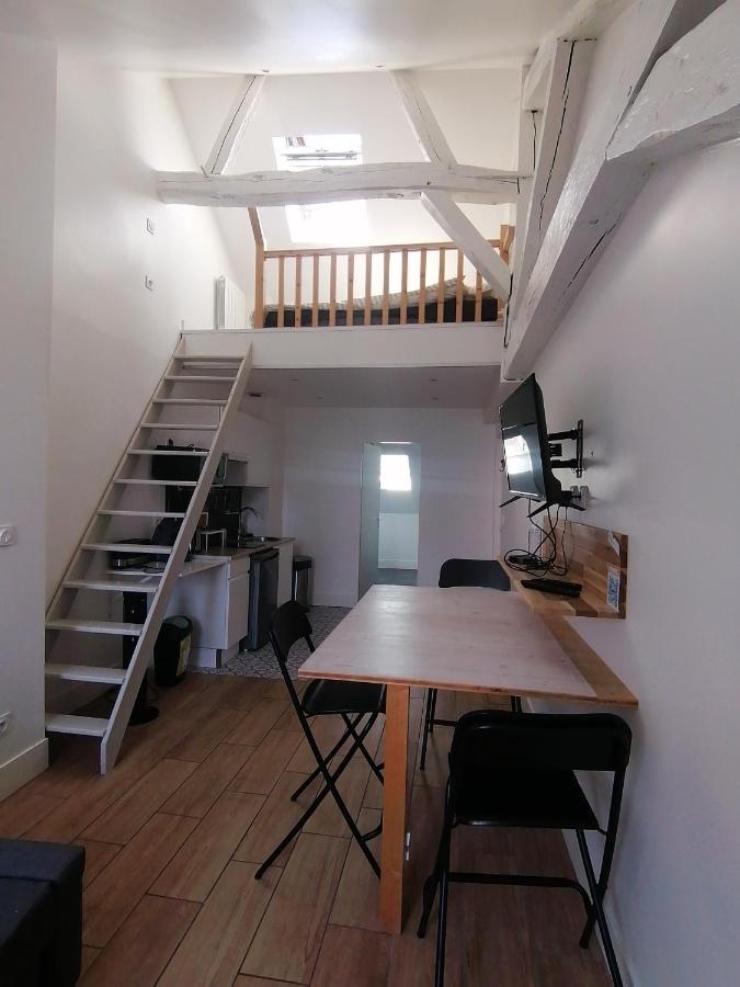 Studio Plein De Charme - 2 ออร์เลออง ภายนอก รูปภาพ